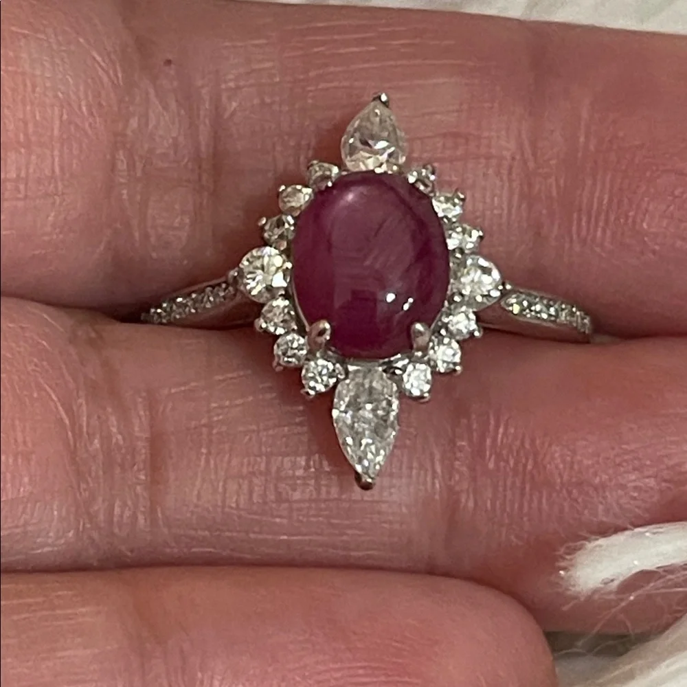 NWT Natural Ruby Star Gemstone with Moissanite Accent Ring in 925 Silver Size 10